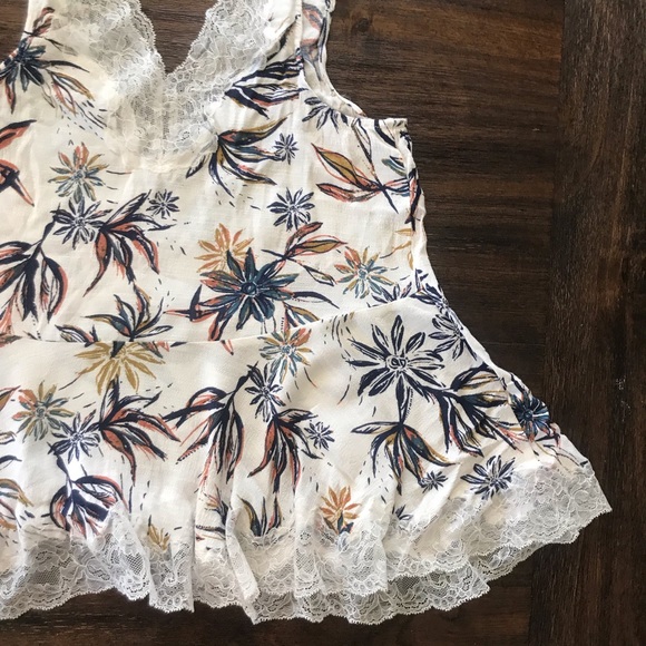 Intimately Free People Bell Flower Double-V Tunic - Picture 7 of 8